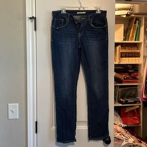 Levi’s Brand Classic Midrise Skinny Jean Size 12